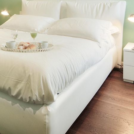 The One Prati Rooms Rzym Zewnętrze zdjęcie