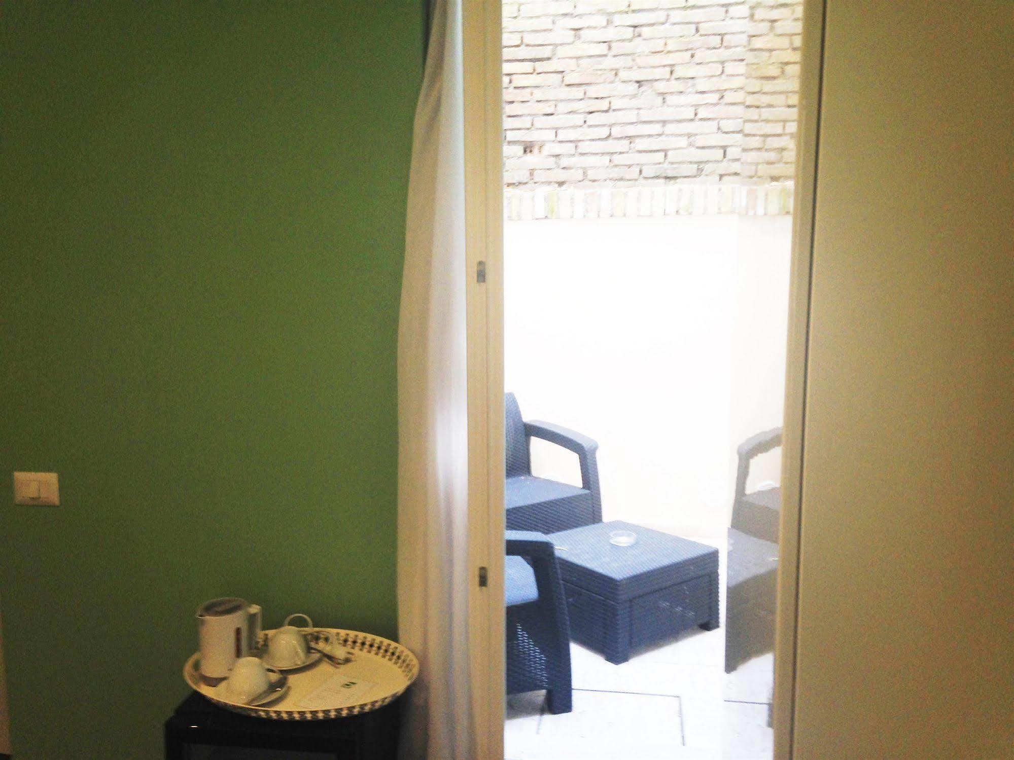 The One Prati Rooms Rzym Zewnętrze zdjęcie