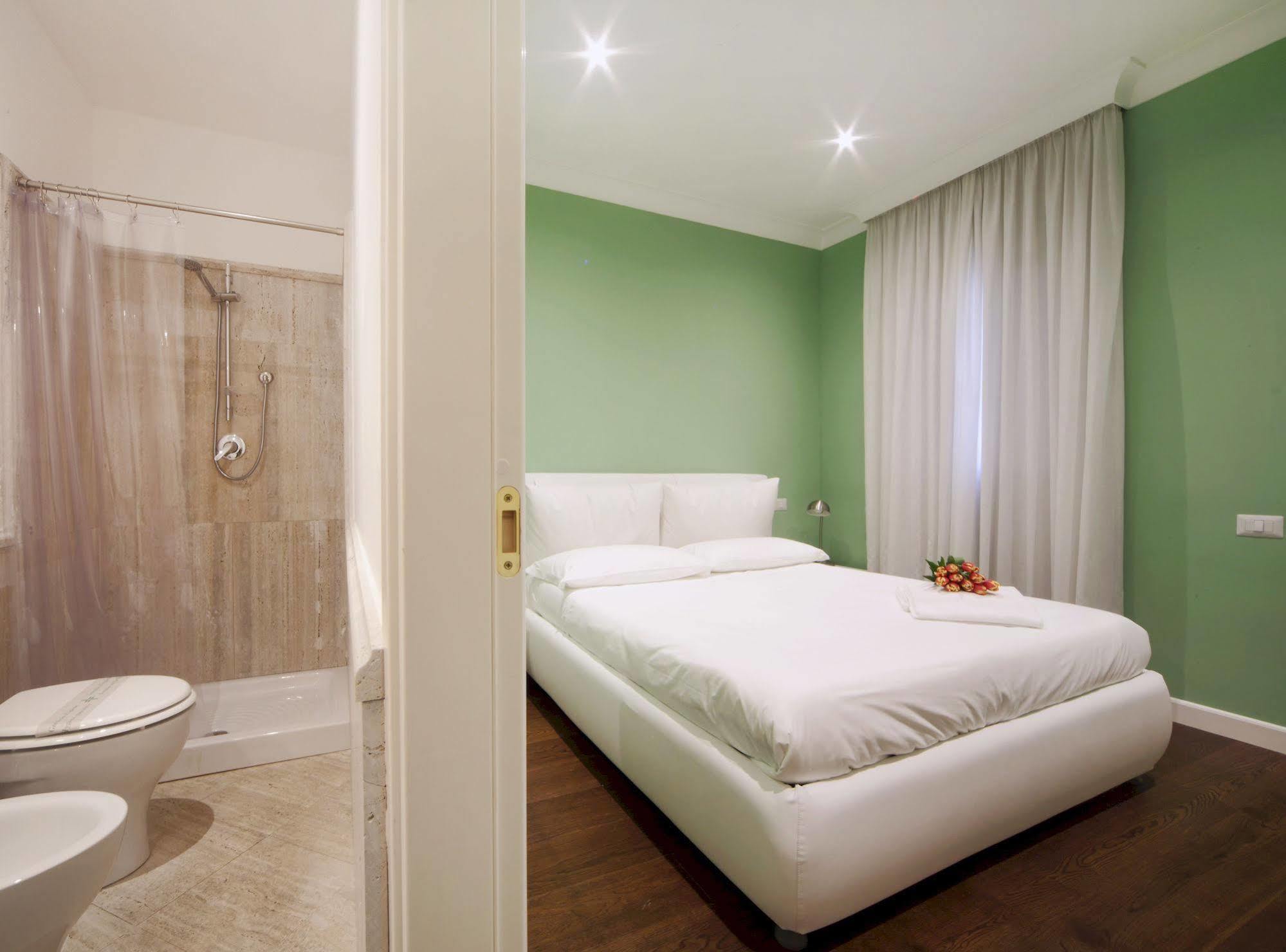 The One Prati Rooms Rzym Zewnętrze zdjęcie